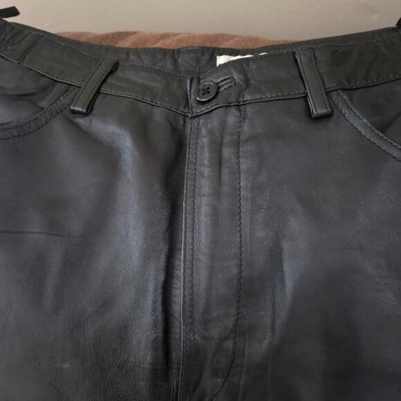 Black leather pants front and back pocket Size 8 stretch waistband - Picture 2 of 5